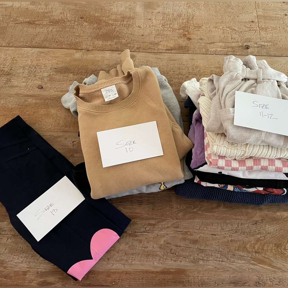 ZARA Girls Lot - 11 ITEMS - Tops, Sweater, Leggings - Rolling Stones, Peanuts